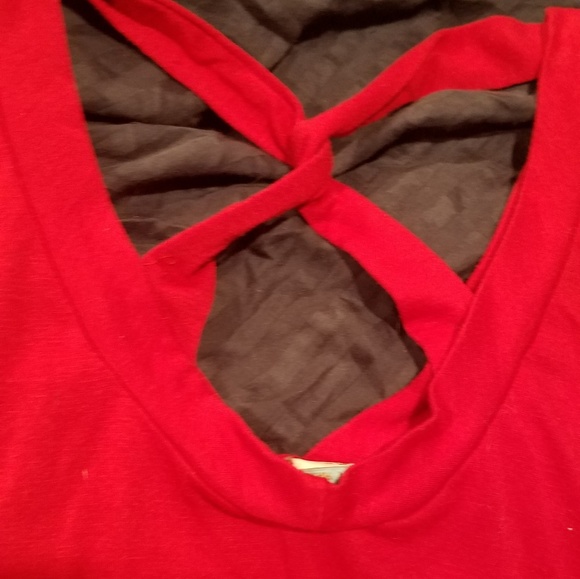 Red maternity top - Picture 6 of 6